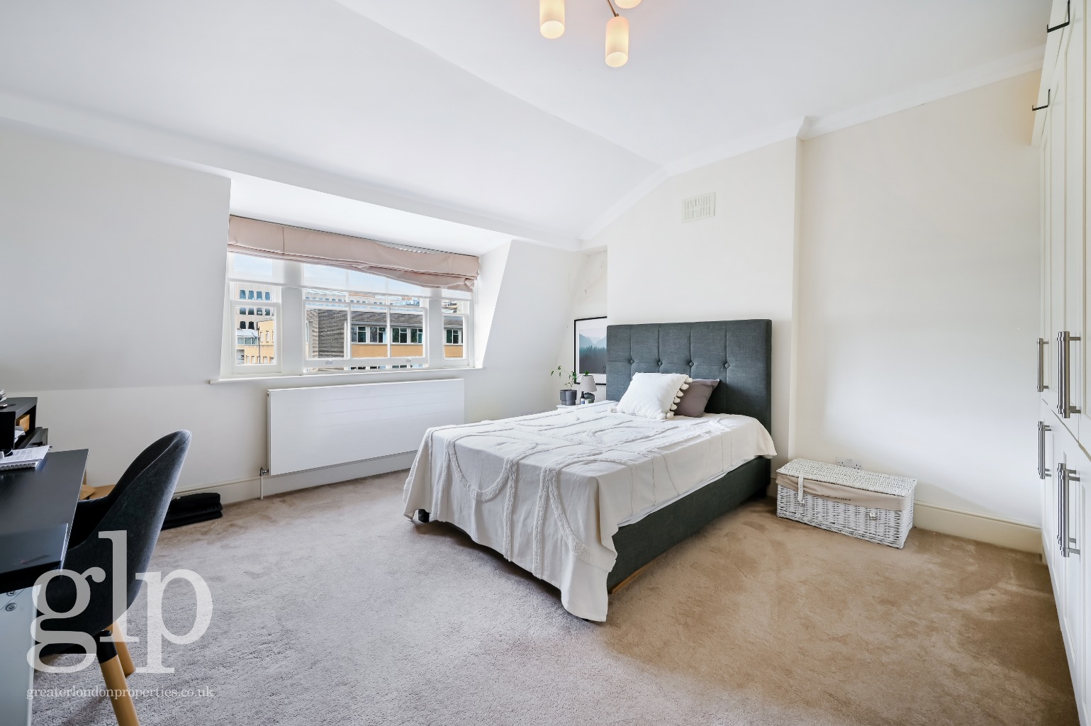 2 Bedroom Apartment, Gower Street, Bloomsbury, WC1E