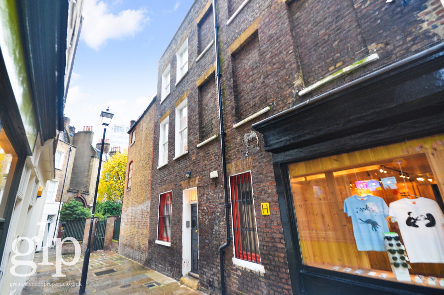 2 Bedroom Flat, Earlham Street, London, Greater London, Covent Garden, WC2H