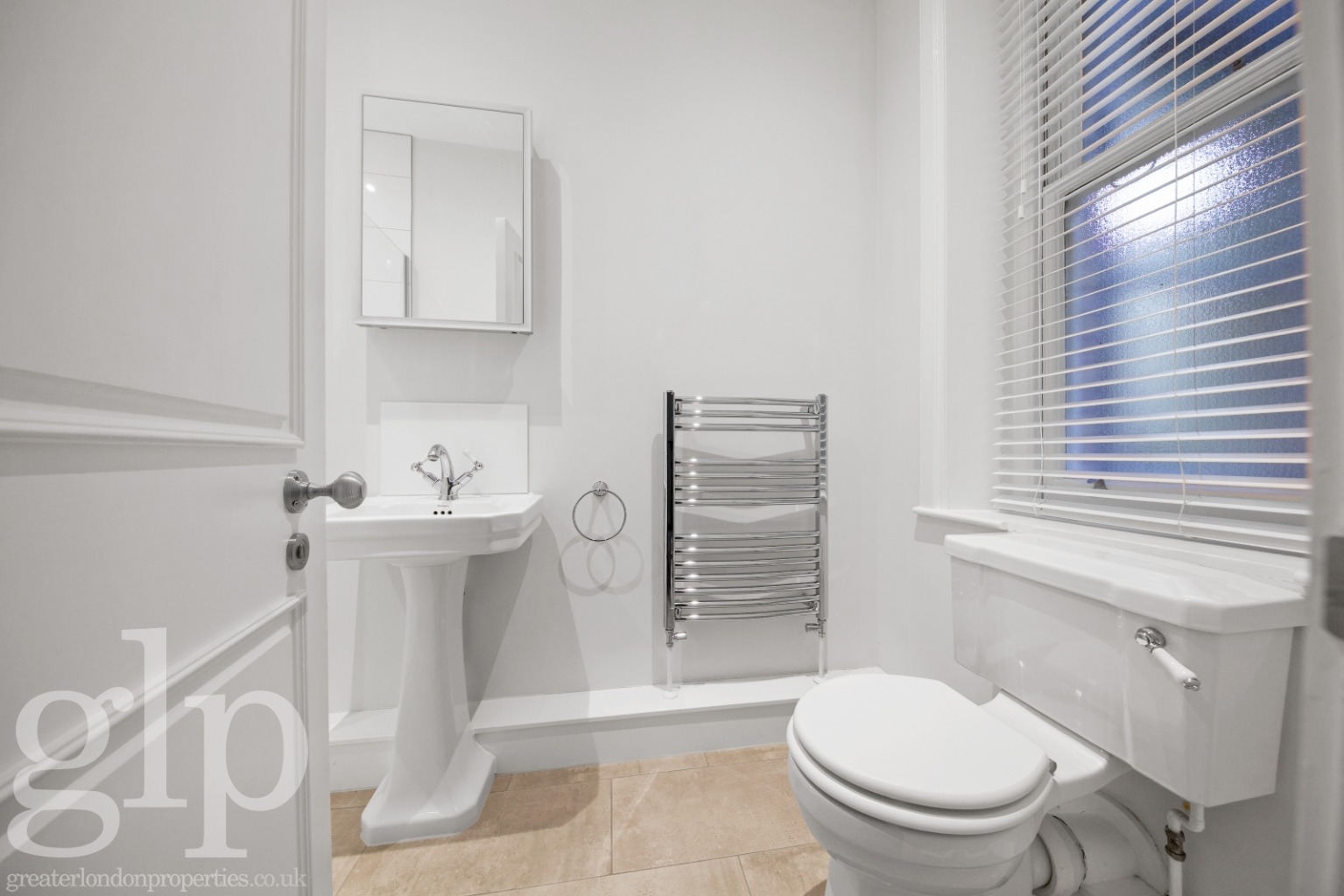 3 Bedroom Apartment, Ridgmount Gardens, Bloomsbury, WC1E