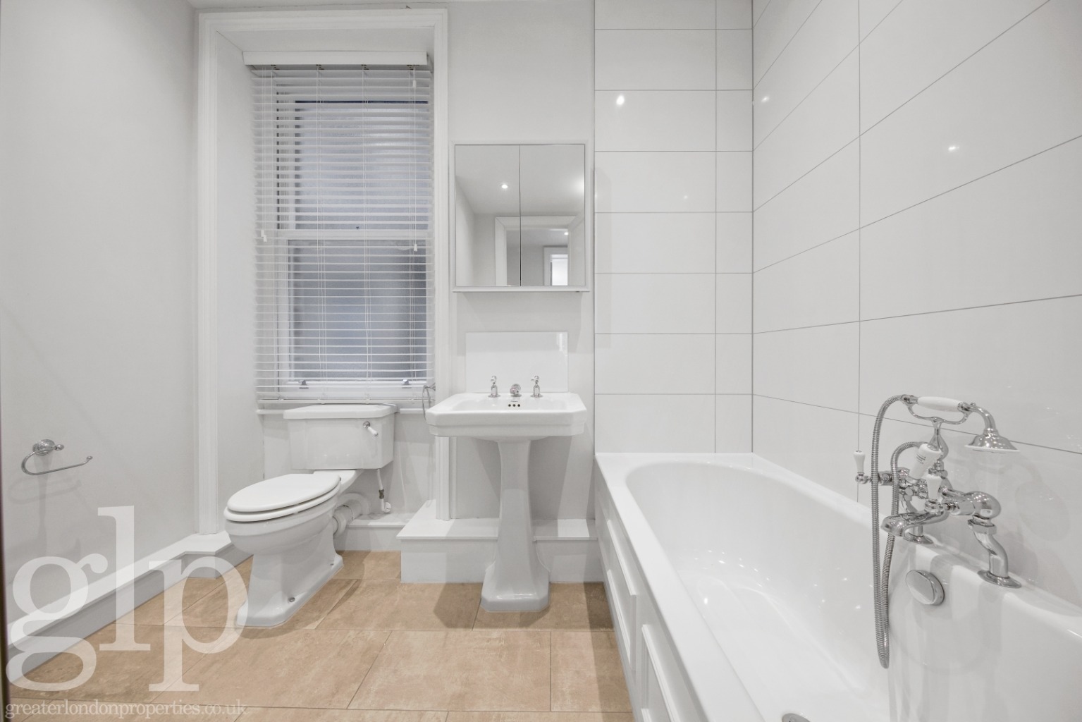 3 Bedroom Apartment, Ridgmount Gardens, Bloomsbury, WC1E