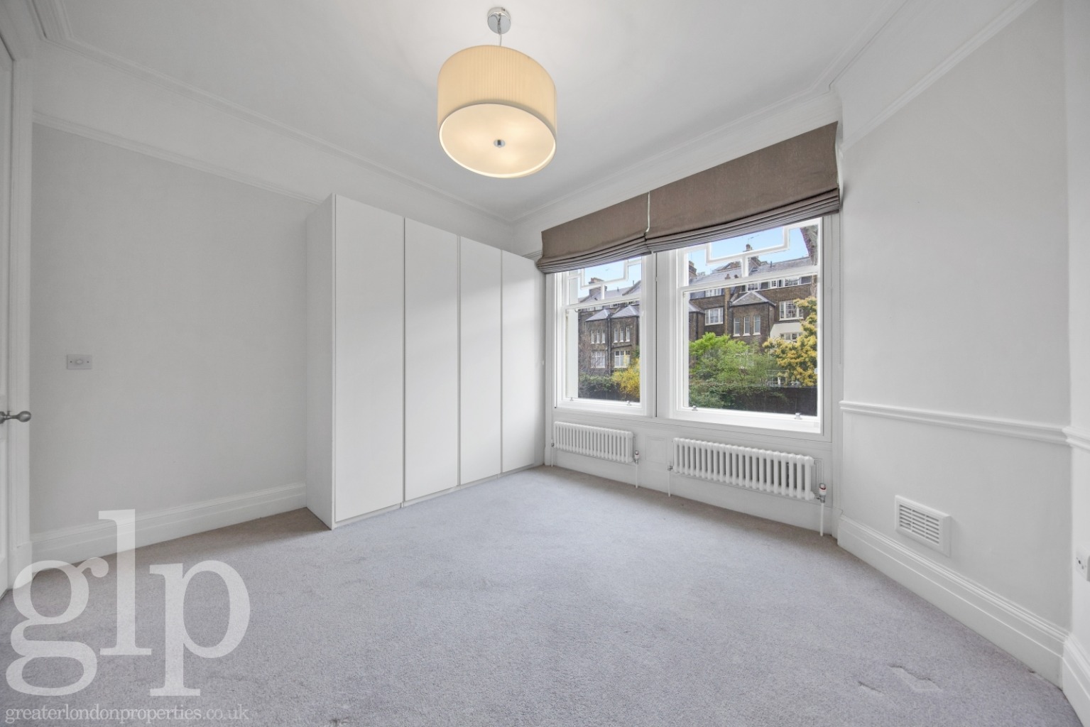 3 Bedroom Apartment, Ridgmount Gardens, Bloomsbury, WC1E