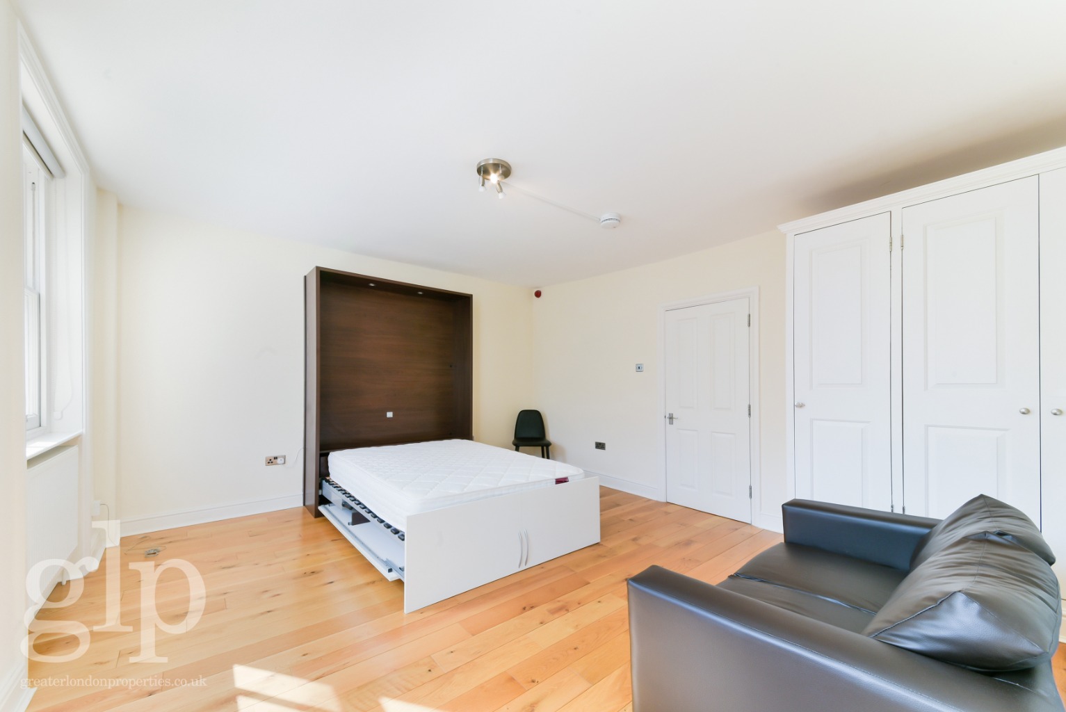 Apartment, Cleveland Street, Fitzrovia, London, W1T 6QL