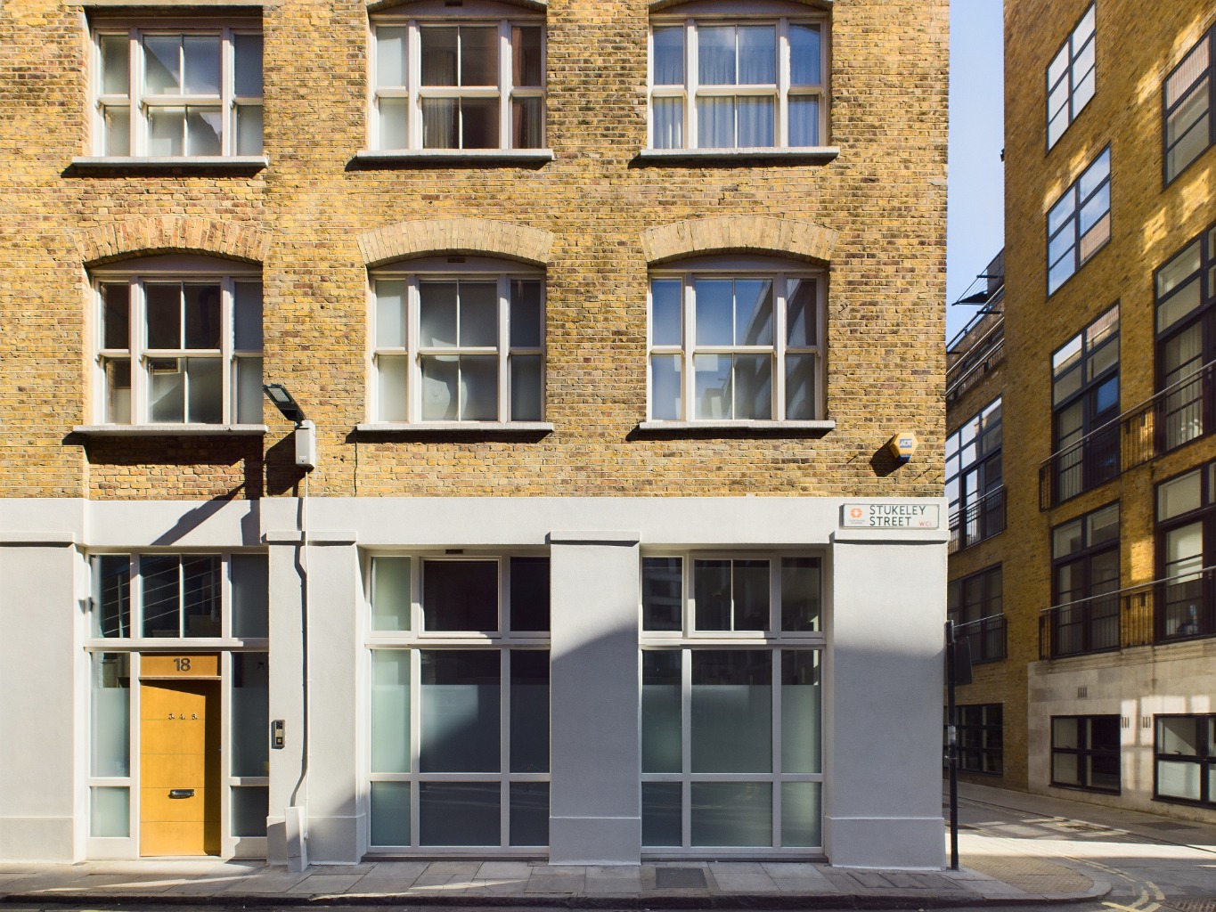 2 Bedroom Apartment, Stukeley Street Covent Garden