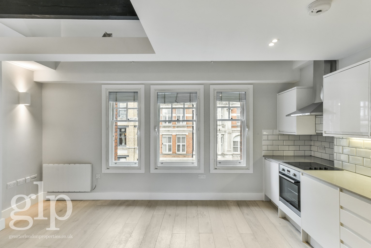 Apartment, Shaftesbury Avenue, London, Greater London, Soho, W1D 6ND