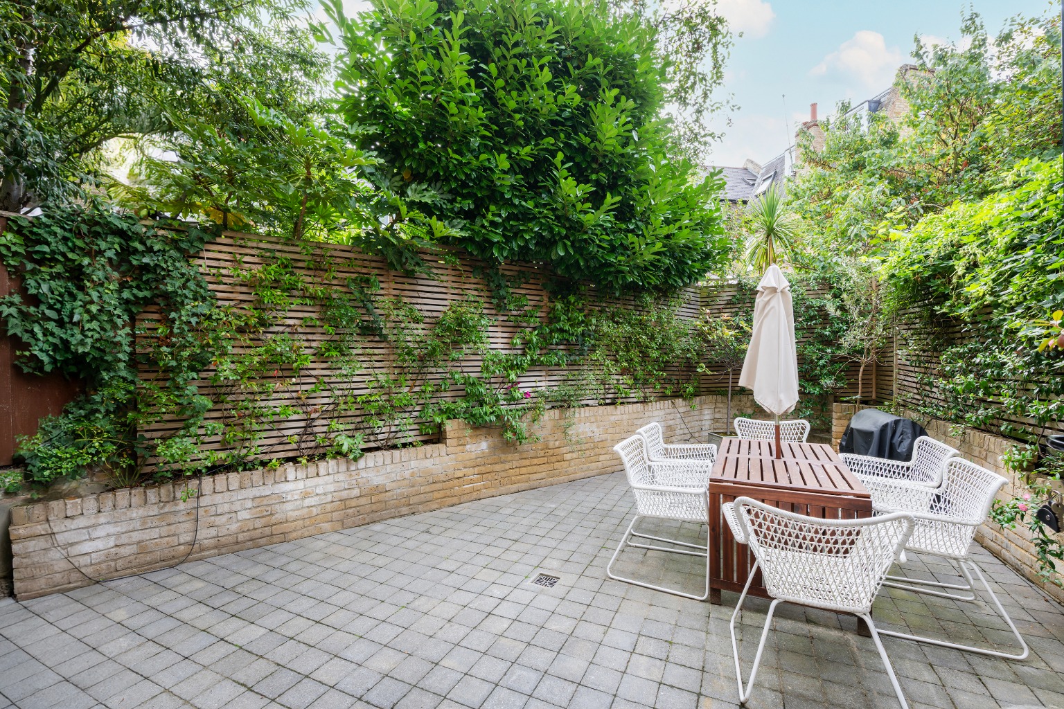 5 Bedroom Semi-Detached, Elmwood Road SE24