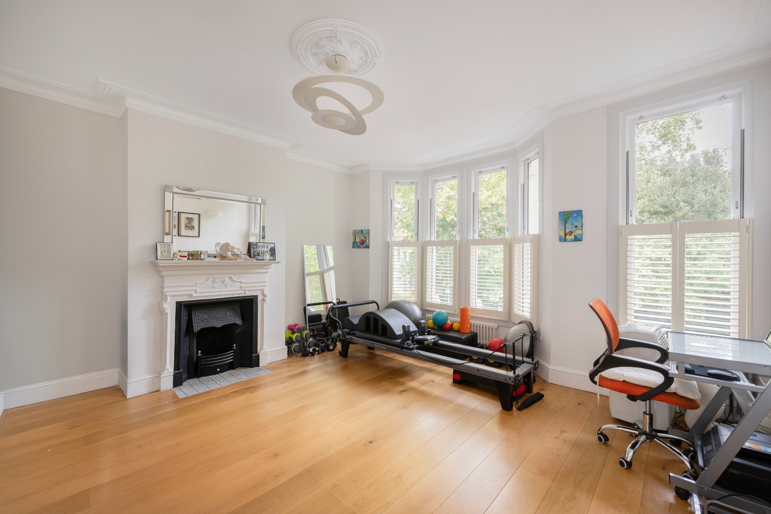 5 Bedroom Semi-Detached, Elmwood Road SE24