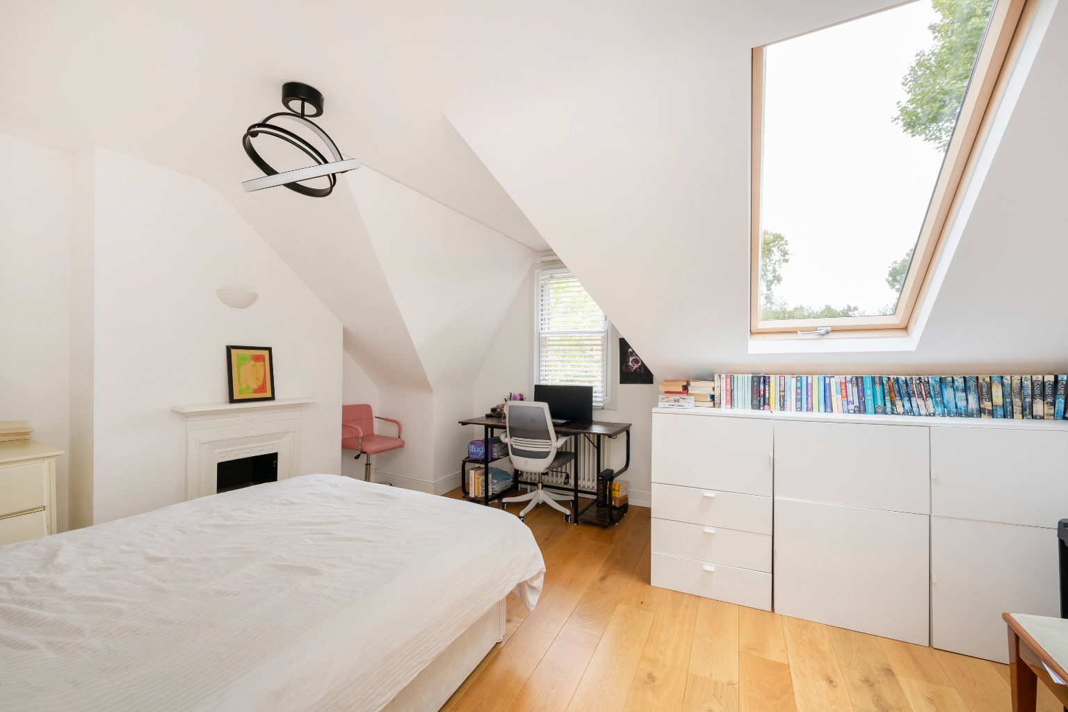 5 Bedroom Semi-Detached, Elmwood Road SE24