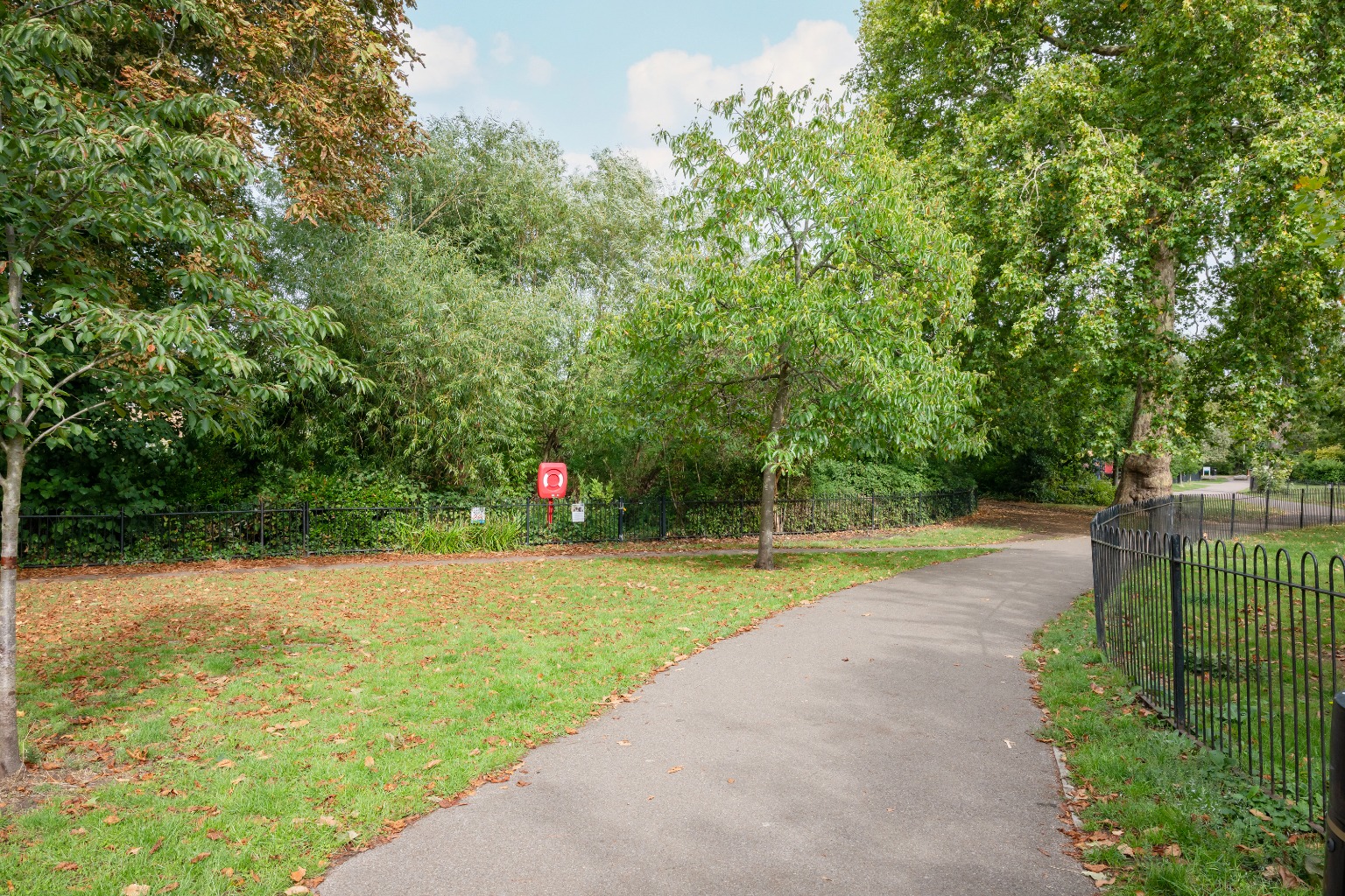 5 Bedroom Semi-Detached, Elmwood Road SE24