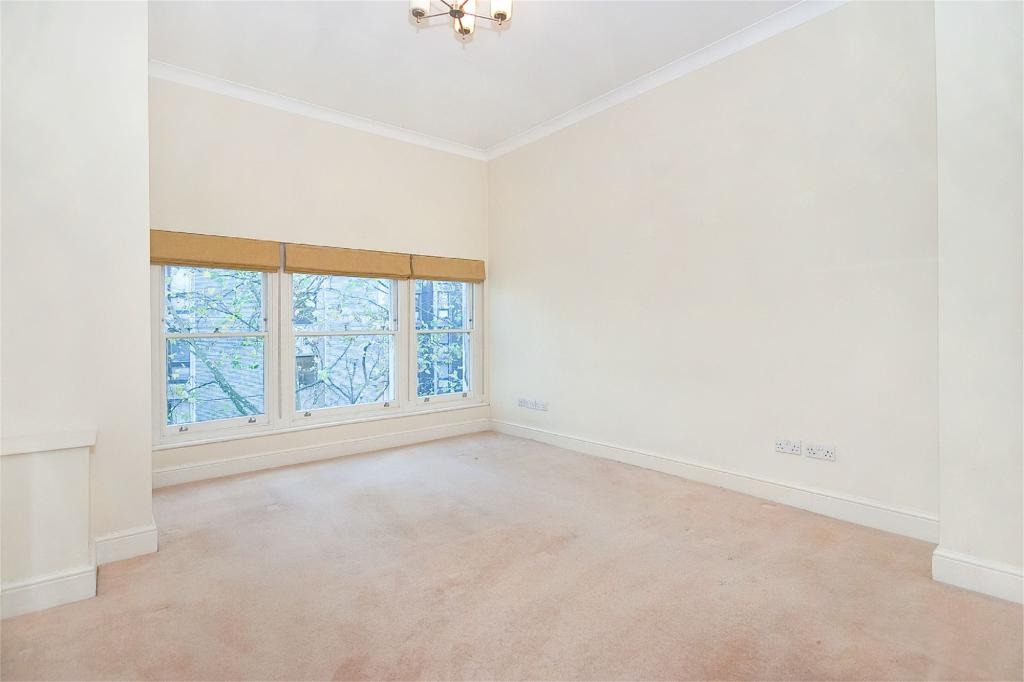 1 Bedroom Apartment, Bedford Court Mansions, Adeline Place, Bloomsbury, WC1B
