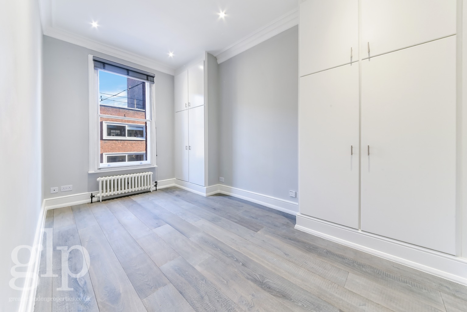 2 Bedroom Flat, Shaftesbury Avenue, London, Greater London, Covent Garden, WC2H