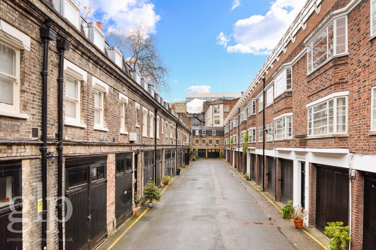 1 Bedroom Flat, Gower Mews, Bloomsbury, WC1E
