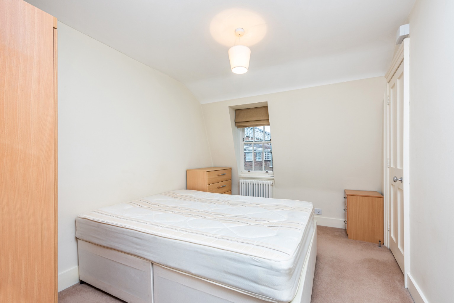 1 Bedroom Flat, Gower Mews, Bloomsbury, WC1E