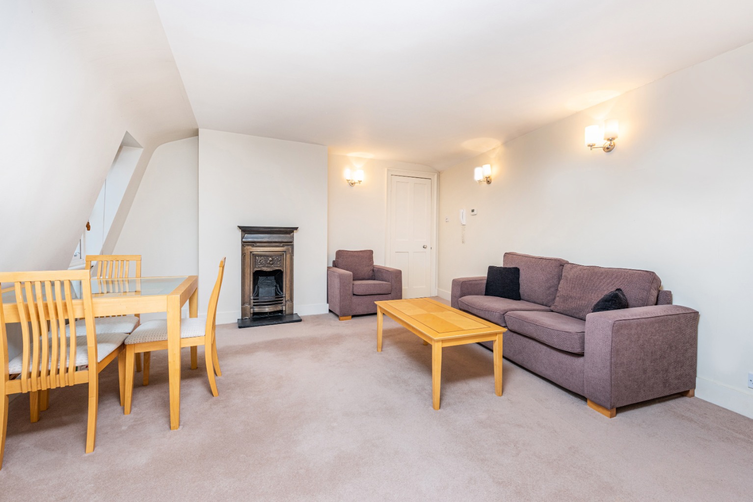 1 Bedroom Flat, Gower Mews, Bloomsbury, WC1E