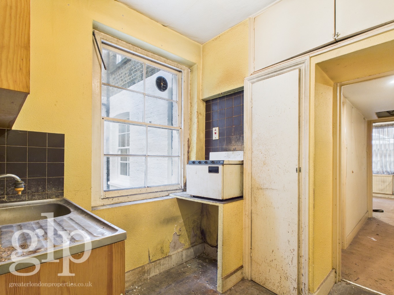 1 Bedroom Apartment, Cranfield Court, Homer Street, Marylebone, W1H