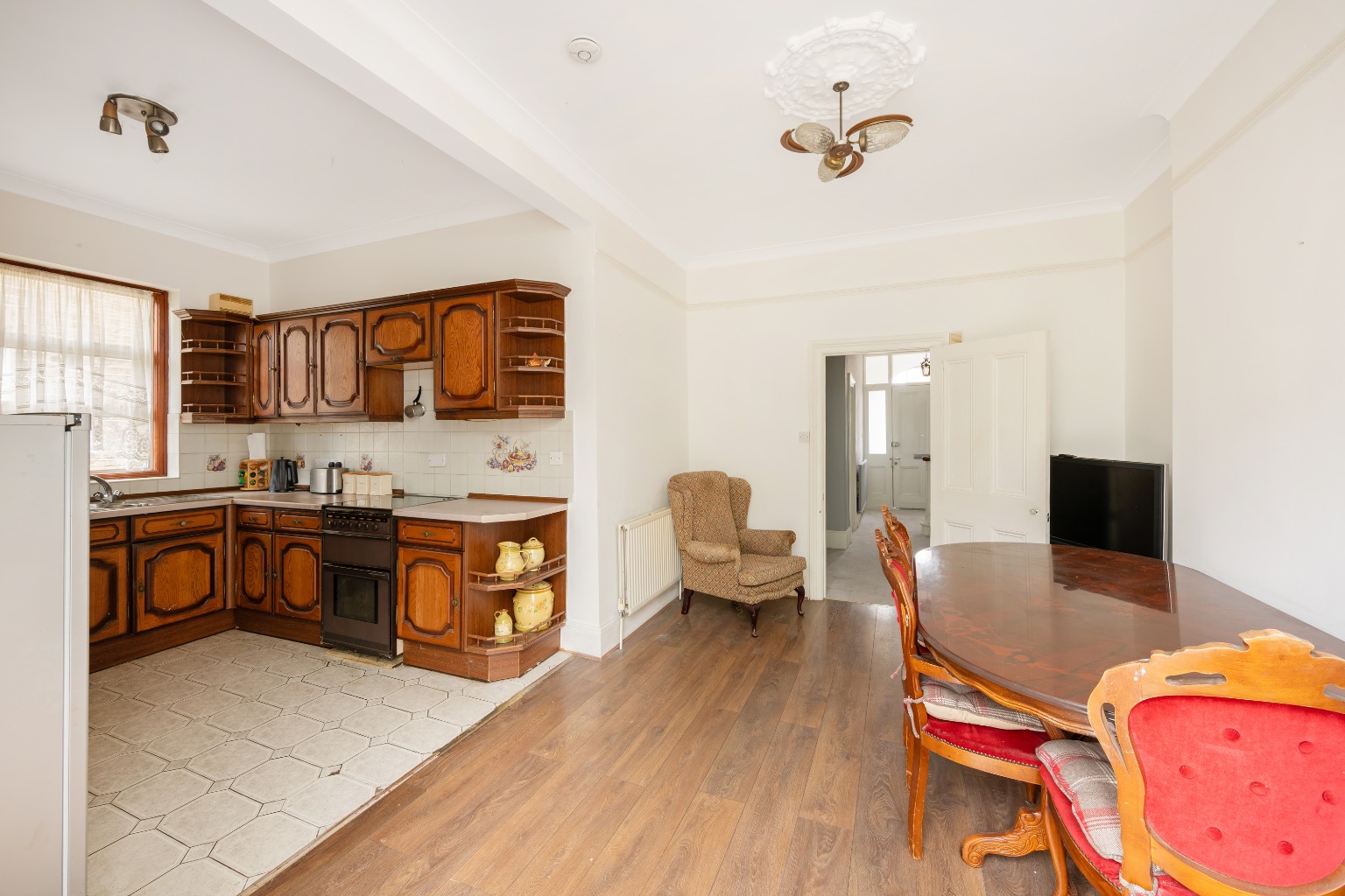 4 Bedroom Semi-Detached, Elsie Road Dulwich