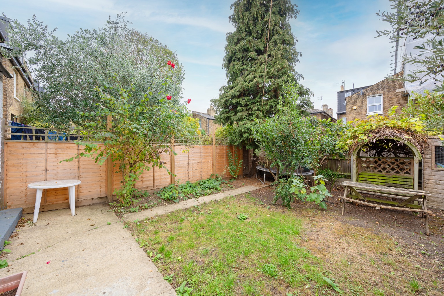 4 Bedroom Semi-Detached, Elsie Road Dulwich
