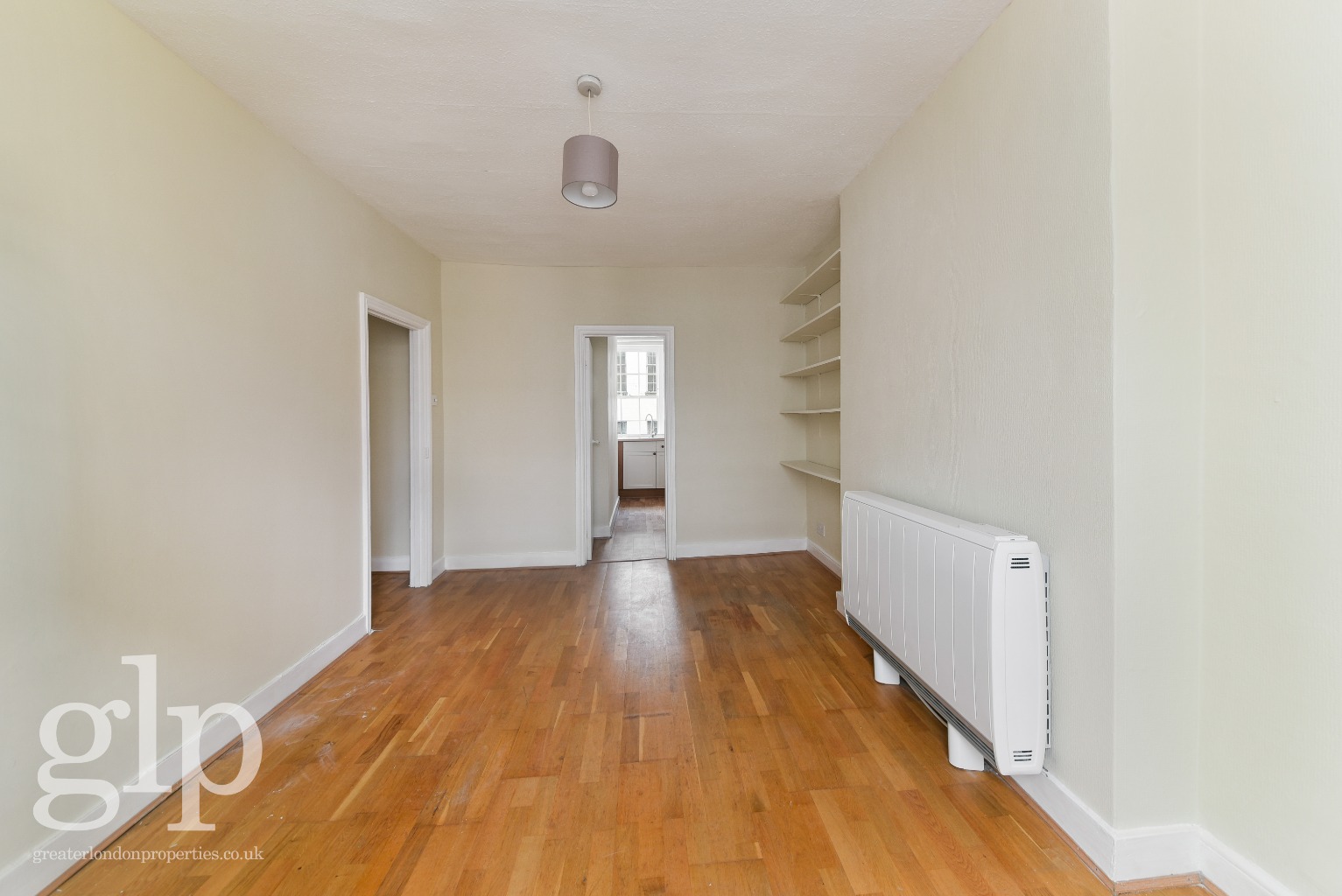 1 Bedroom Apartment, Berwick Street W1F