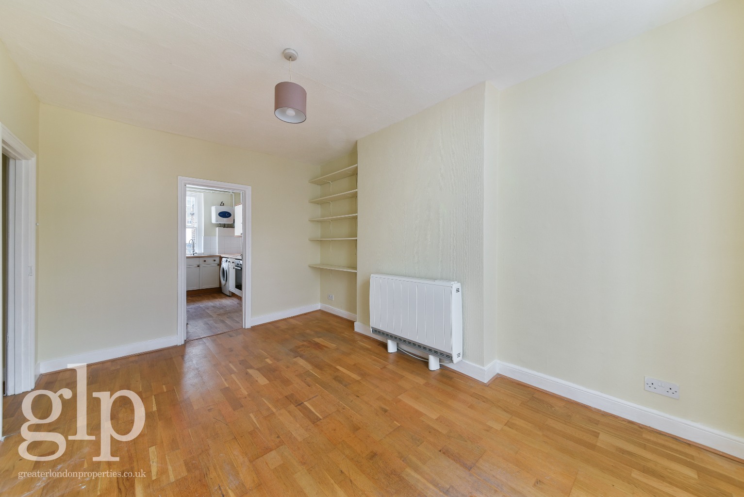 1 Bedroom Apartment, Berwick Street W1F