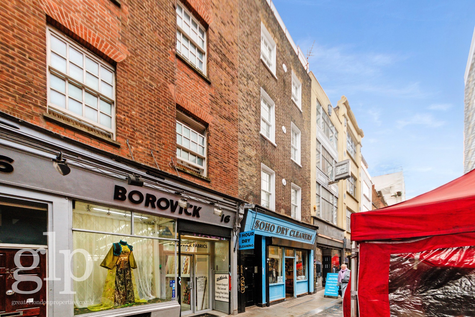 1 Bedroom Apartment, Berwick Street W1F