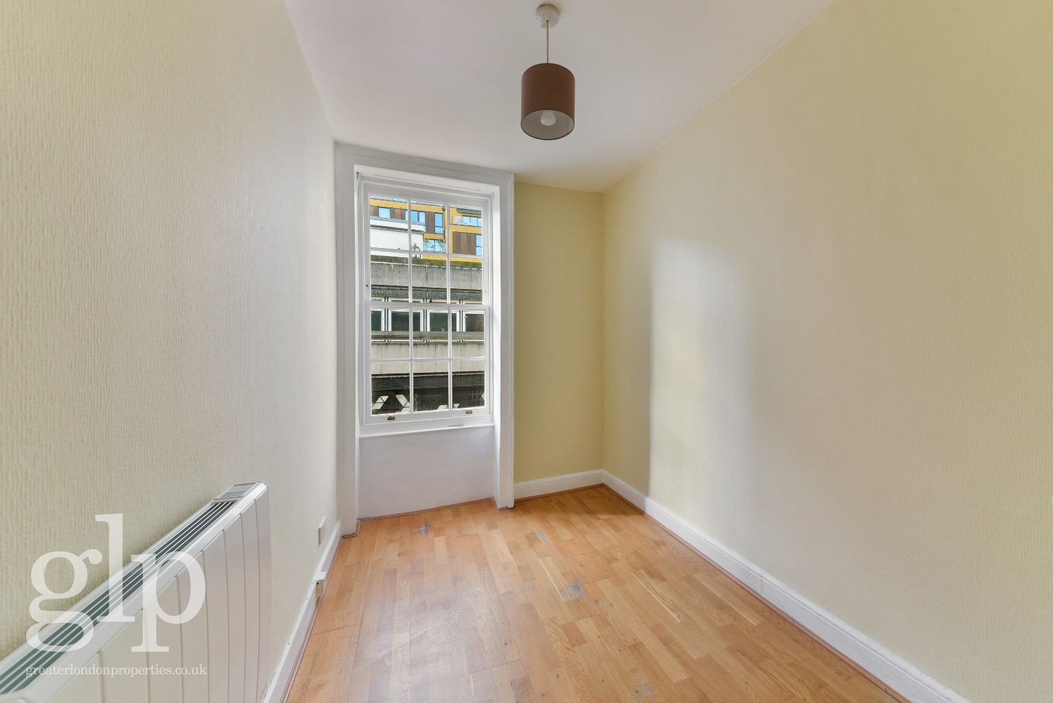 1 Bedroom Apartment, Berwick Street W1F