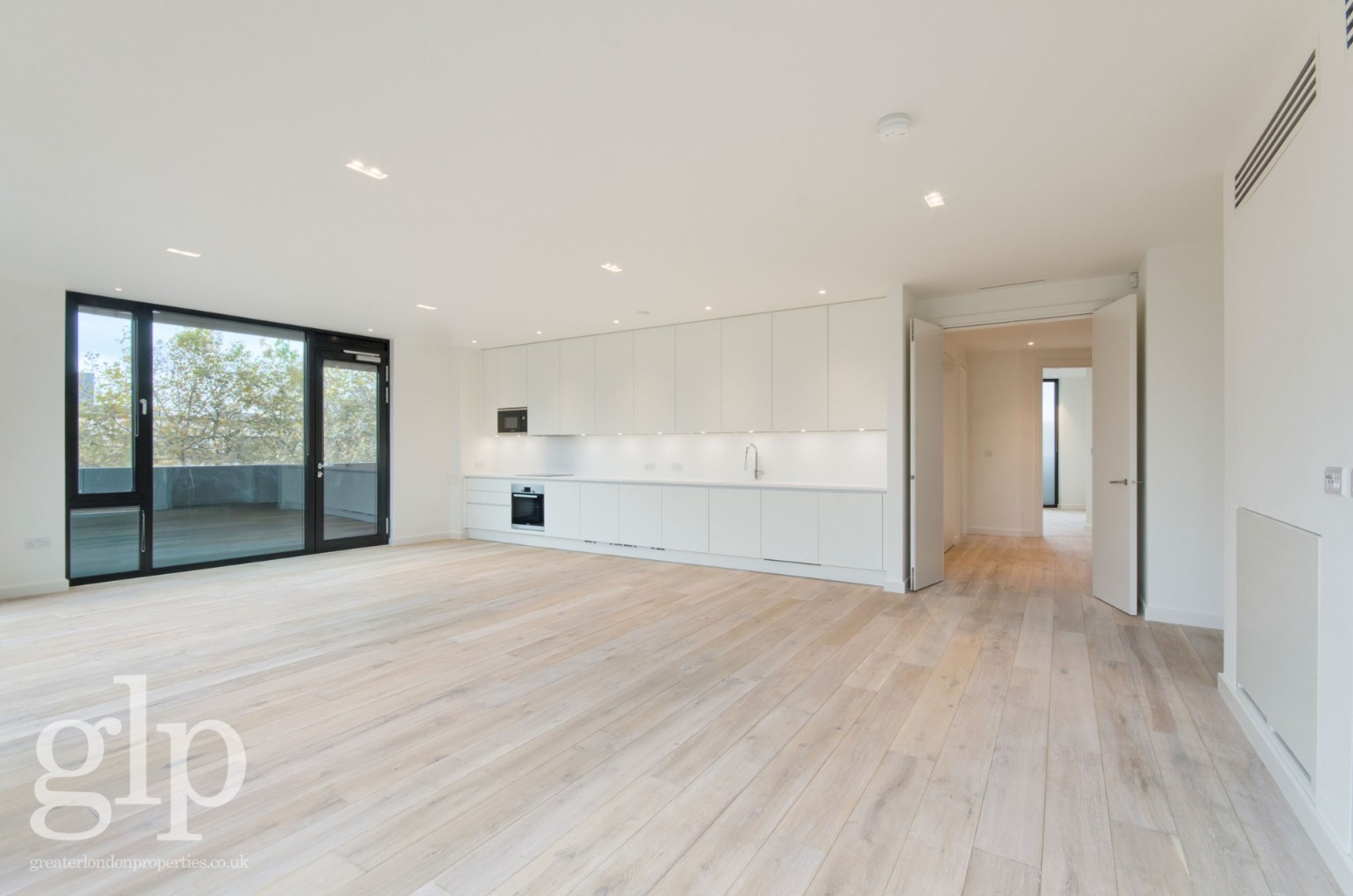 3 Bedroom Penthouse, Gensurco House, Rosebery Avenue, Clerkenwell, EC1R