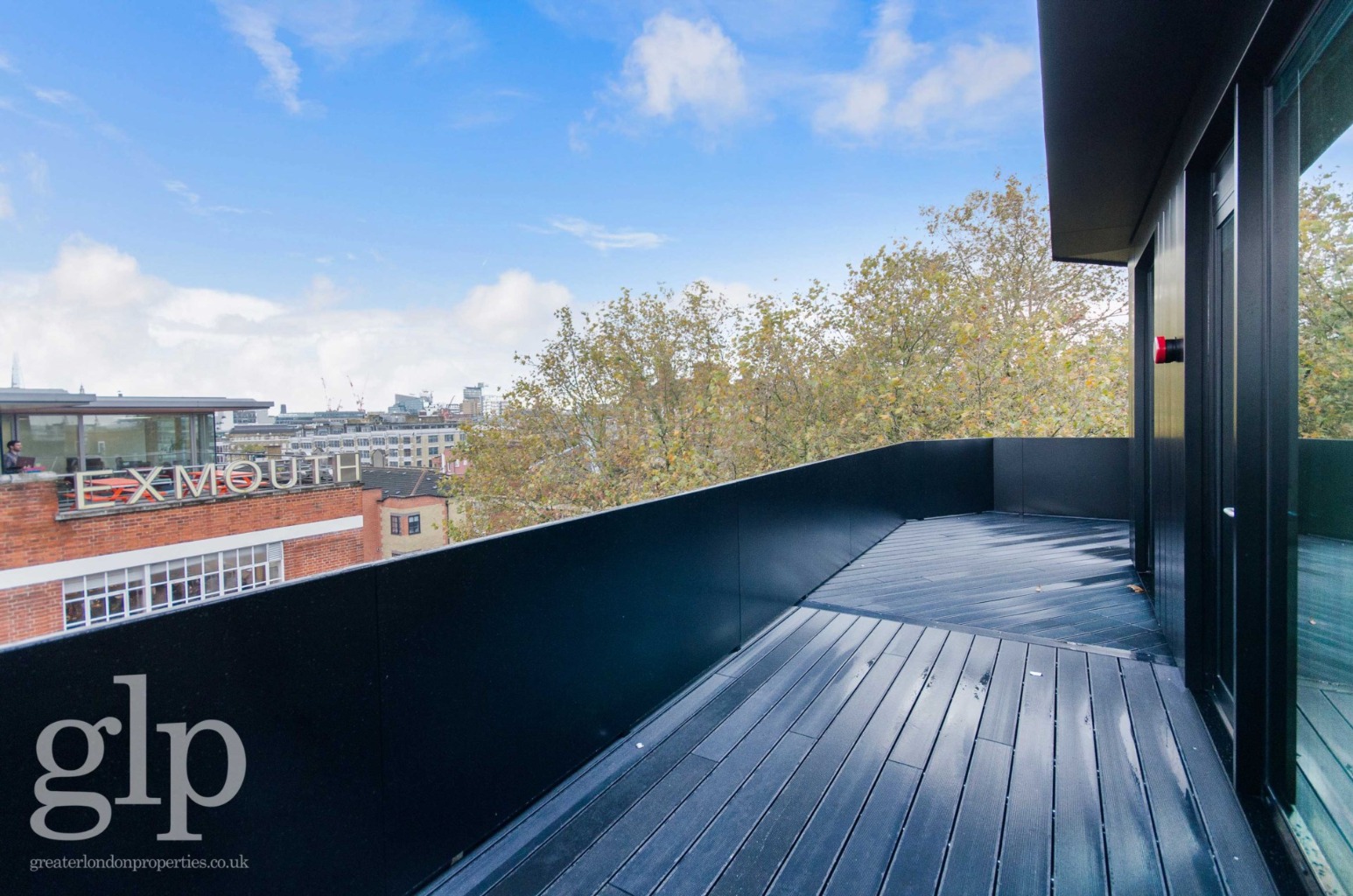3 Bedroom Penthouse, Gensurco House, Rosebery Avenue, Clerkenwell, EC1R