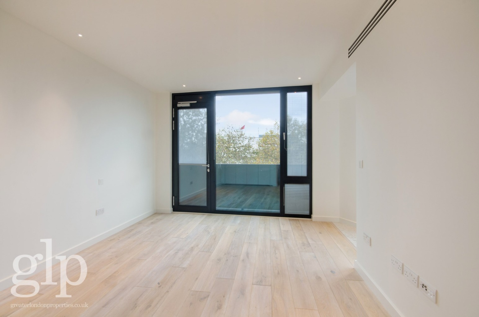 3 Bedroom Penthouse, Gensurco House, Rosebery Avenue, Clerkenwell, EC1R
