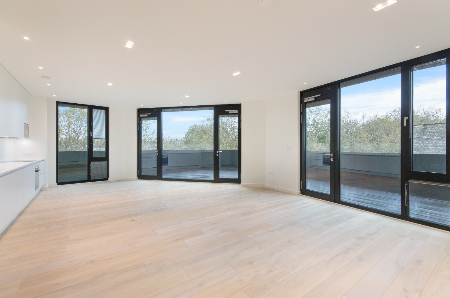 2 Bedroom Penthouse, Gensurco House, Rosebery Avenue, Clerkenwell EC1R