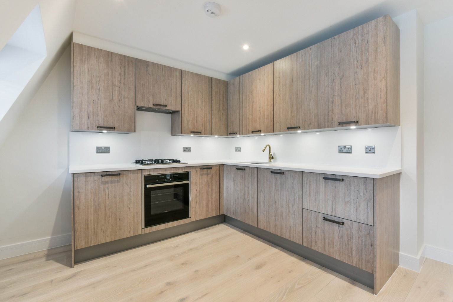 1 卧室公寓, 夏洛特街, 菲茨罗维亚, W1T