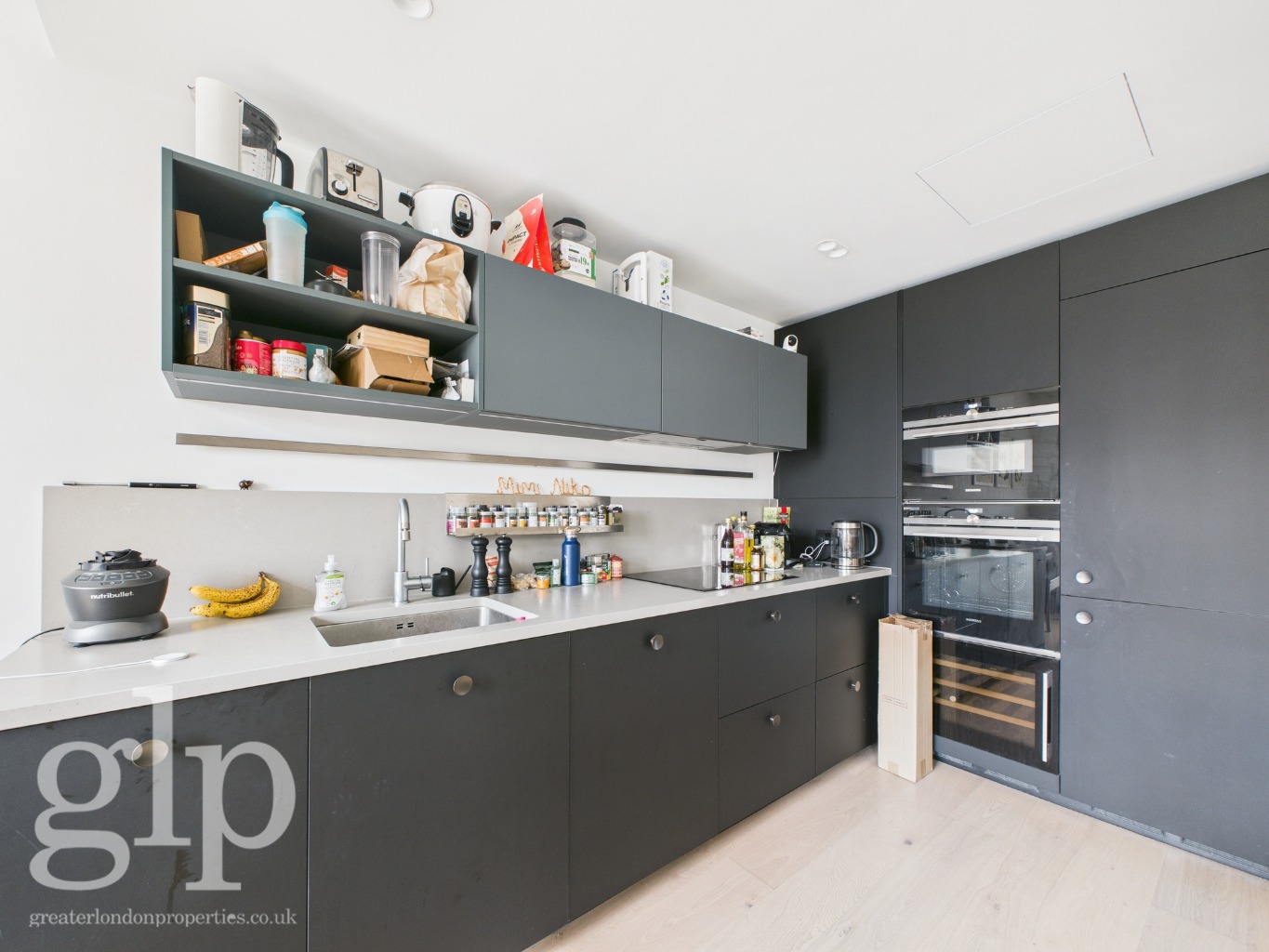 2 Bedroom Apartment, Percivall House, 64 Bartholomew Close, London, EC1A