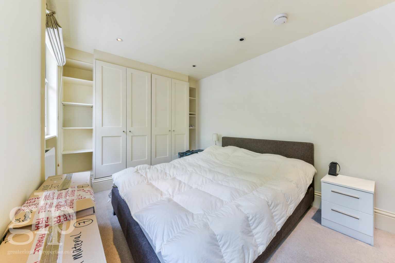 2 Bedroom Apartment, Store Street, Bloomsbury, WC1E