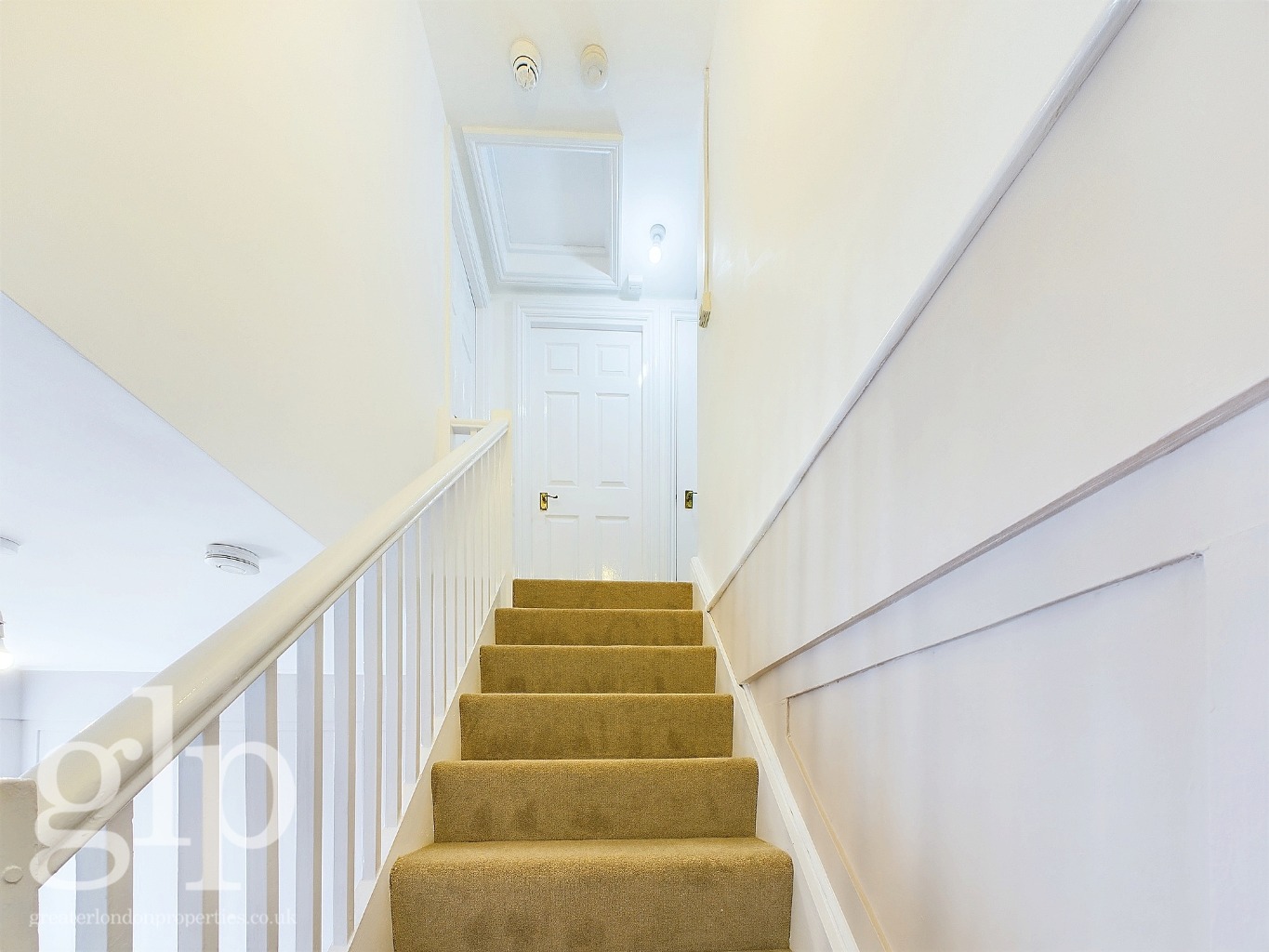 3 Bedroom Flat, Lambs Conduit Street, Bloomsbury, WC1N