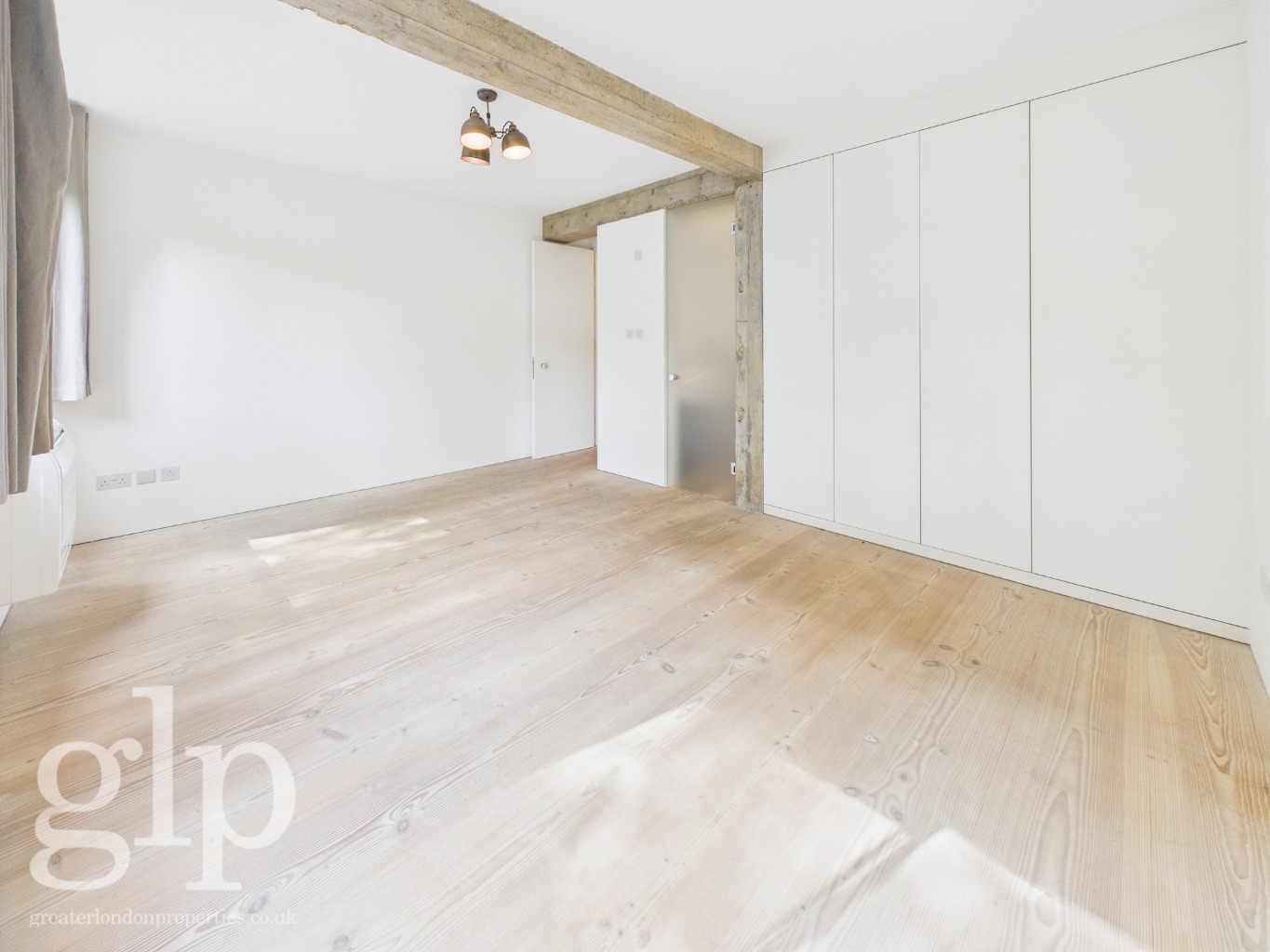 2 Bedroom Apartment, Hamilton House, Bloomsbury, WC1B