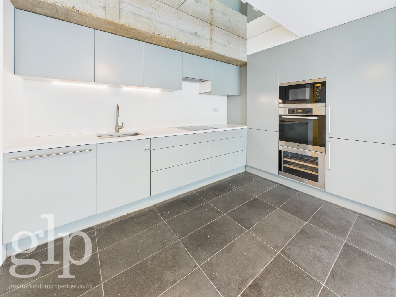 2 Bedroom Apartment, Hamilton House, Bloomsbury, WC1B