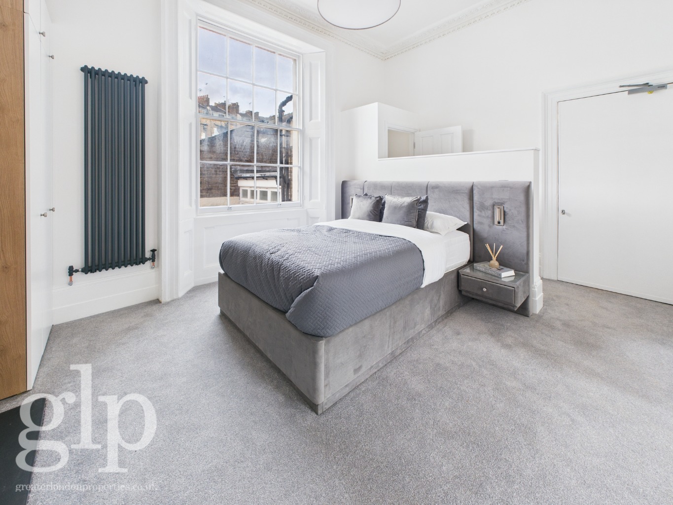 1 Bedroom Apartment, Bathurst Street, Hyde Park, W2