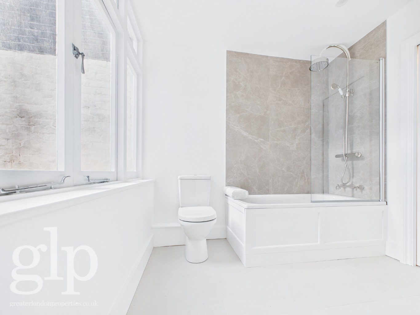 1 Bedroom Apartment, Bathurst Street, Hyde Park, W2