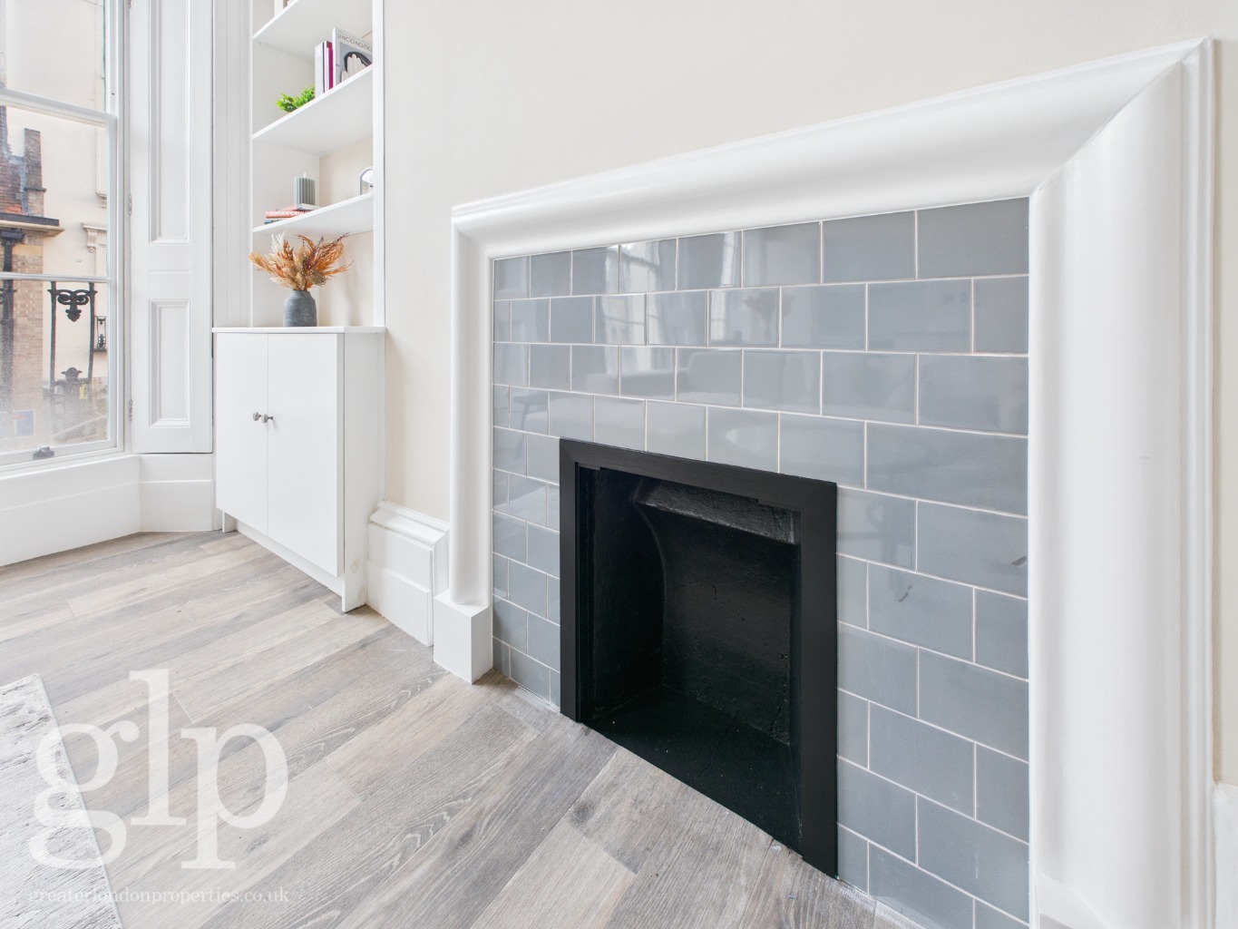 1 Bedroom Apartment, Bathurst Street, Hyde Park, W2