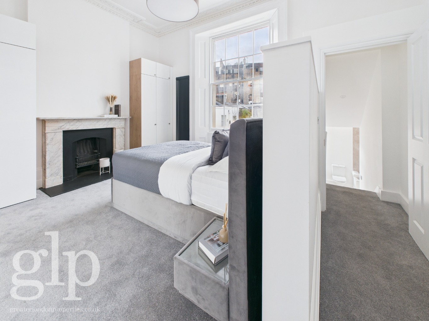 1 Bedroom Apartment, Bathurst Street, Hyde Park, W2