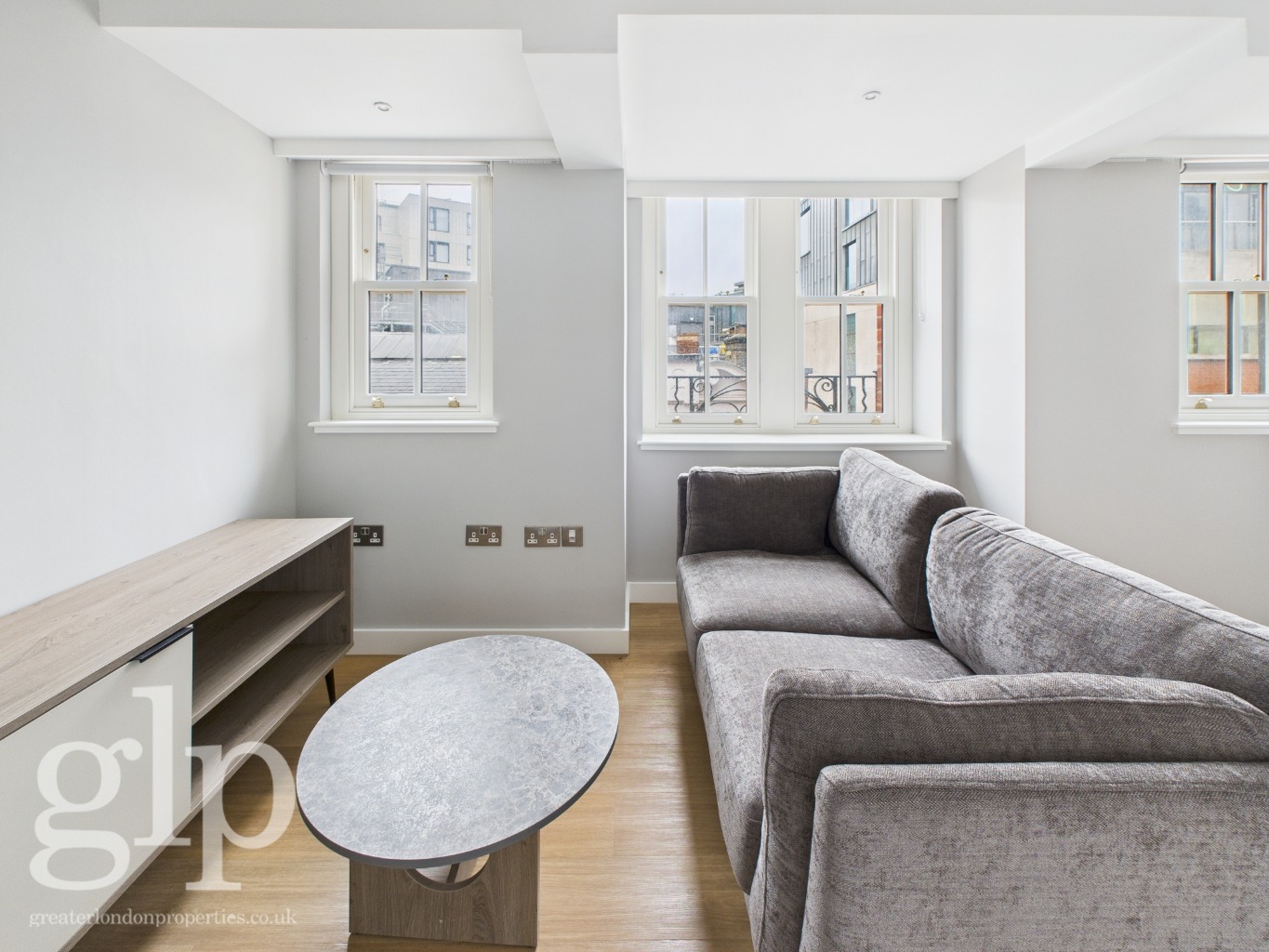 1 Bedroom Semi-Detached, Denman Street W1D