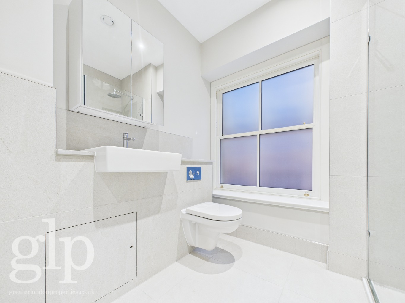 1 Bedroom Semi-Detached, Denman Street W1D