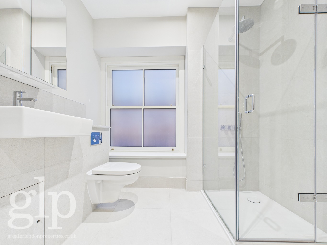 1 Bedroom Semi-Detached, Denman Street W1D