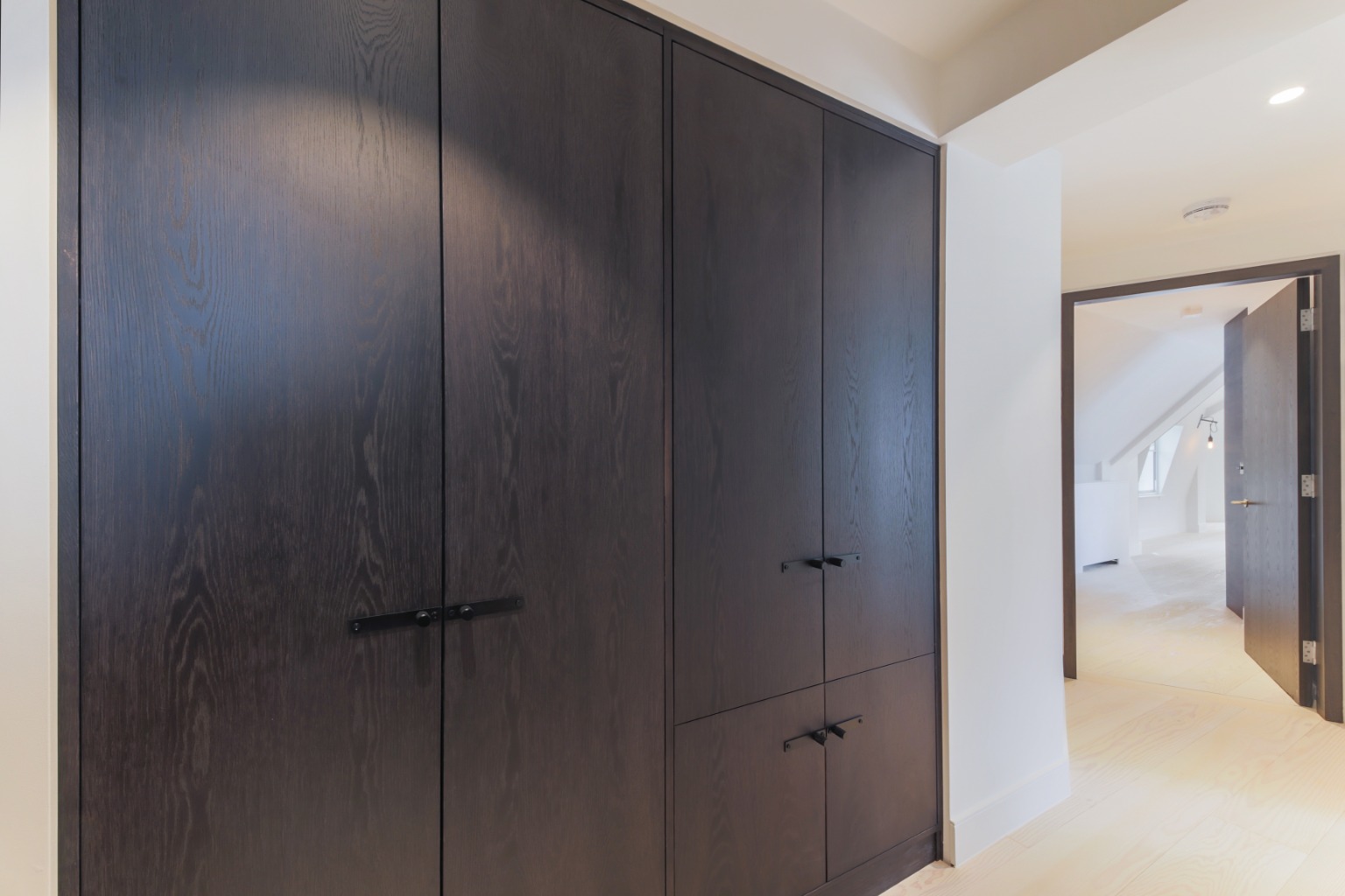1 Bedroom Apartment, Shelton Street,  Covent Garden WC2H
