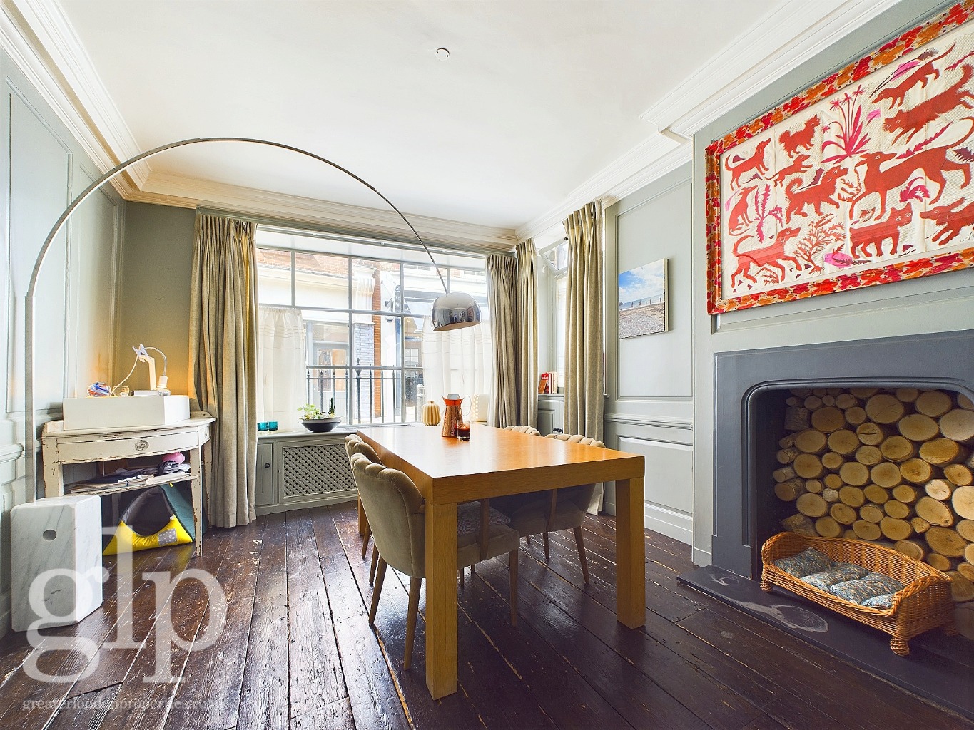 1 Bedroom Town House, Meard Street, Soho W1F