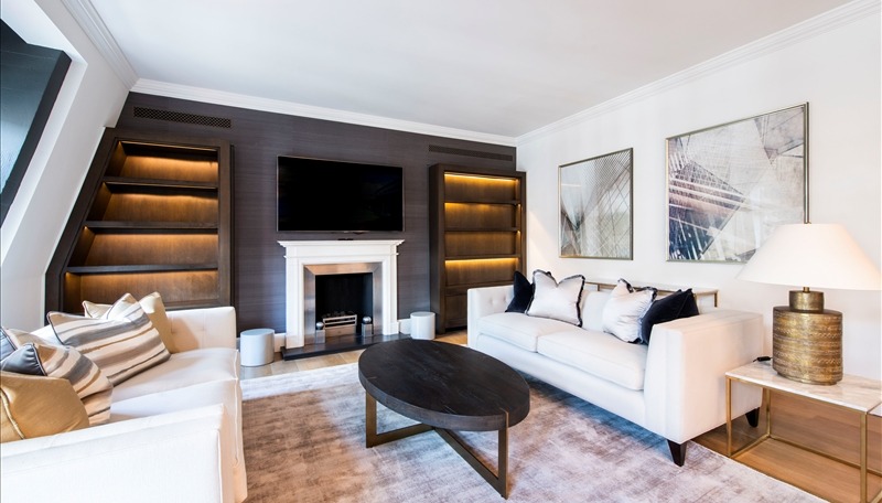 3 Bedroom Apartment, Duke Street, W1K