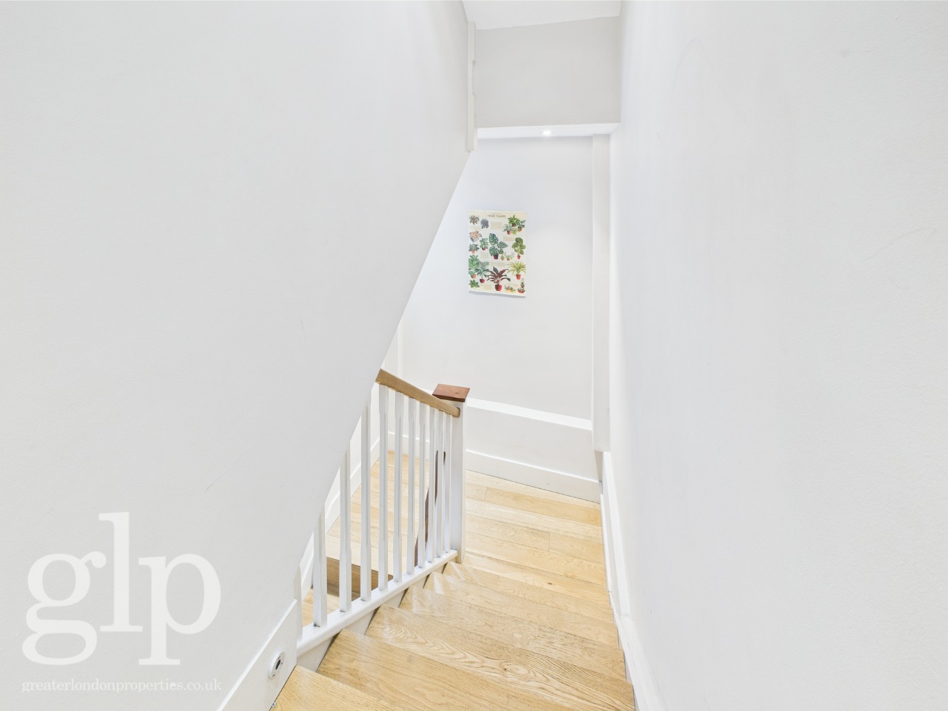 4 Bedroom Apartment, Warren Mews, Fitzrovia, W1T