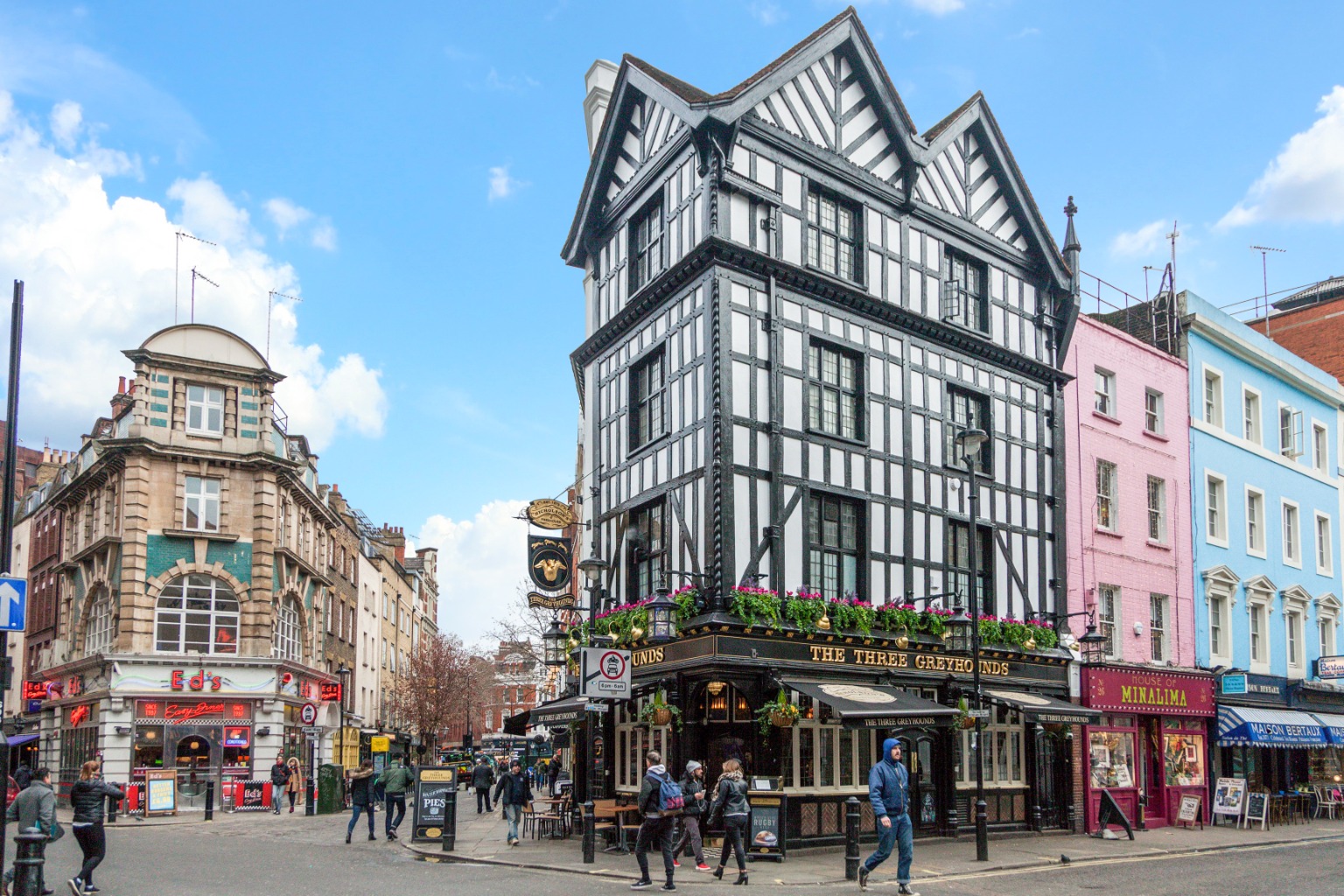 2 Bedroom Apartment, Great Marlborough Street, Soho W1F