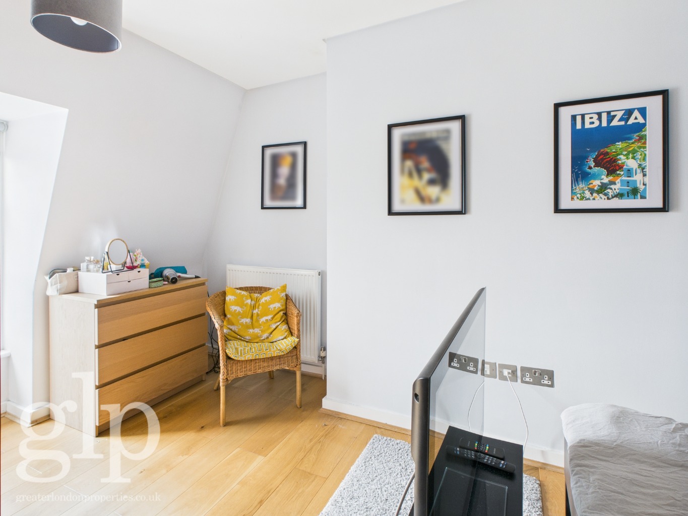 2 Bedroom Flat, Coram Mansions, 64-68 Millman Street, London,  WC1N