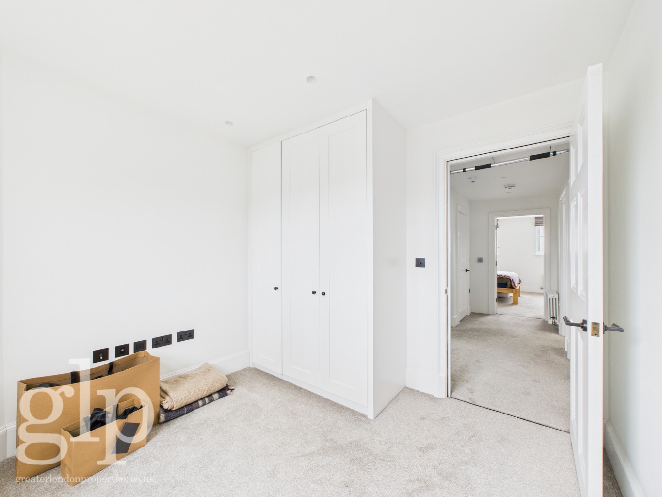 3 Bedroom Apartment, Montague Street, Bloomsbury, WC1B