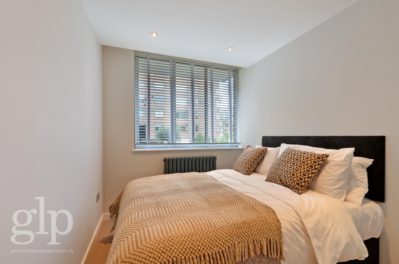 2 Bedroom Apartment, Quadrangle Tower, Cambridge Square, London, Greater London, W2