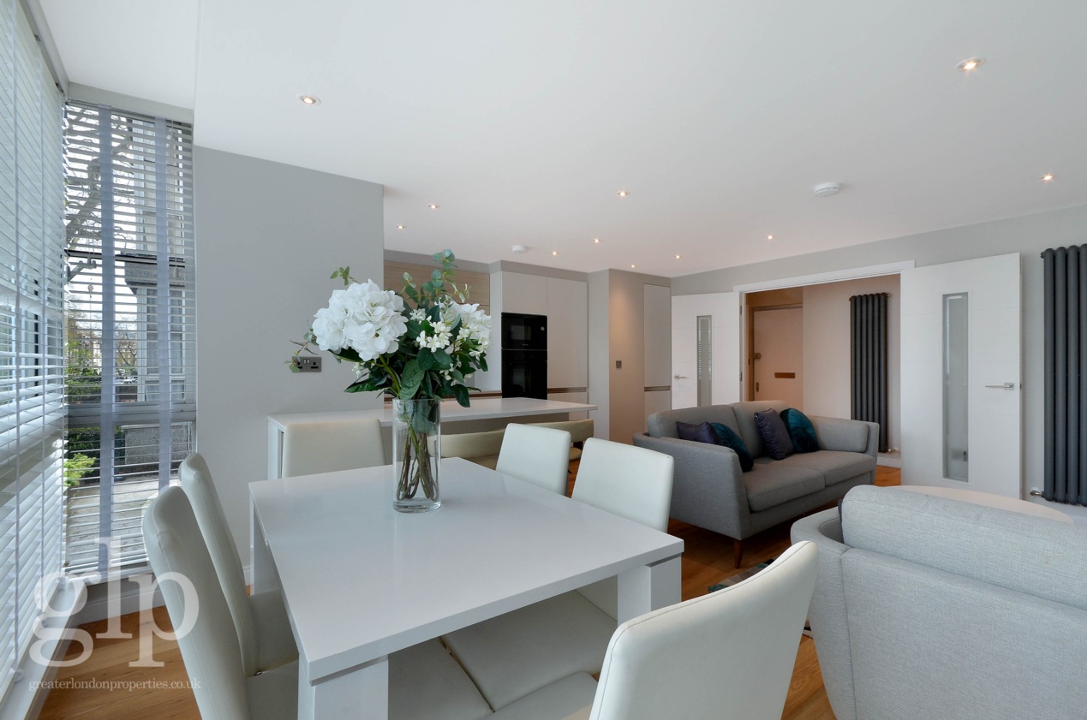 2 Bedroom Apartment, Quadrangle Tower, Cambridge Square, London, Greater London, W2